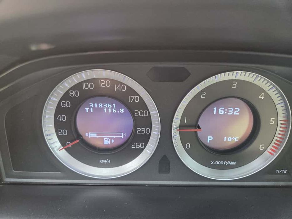 Volvo XC60 AWD D5