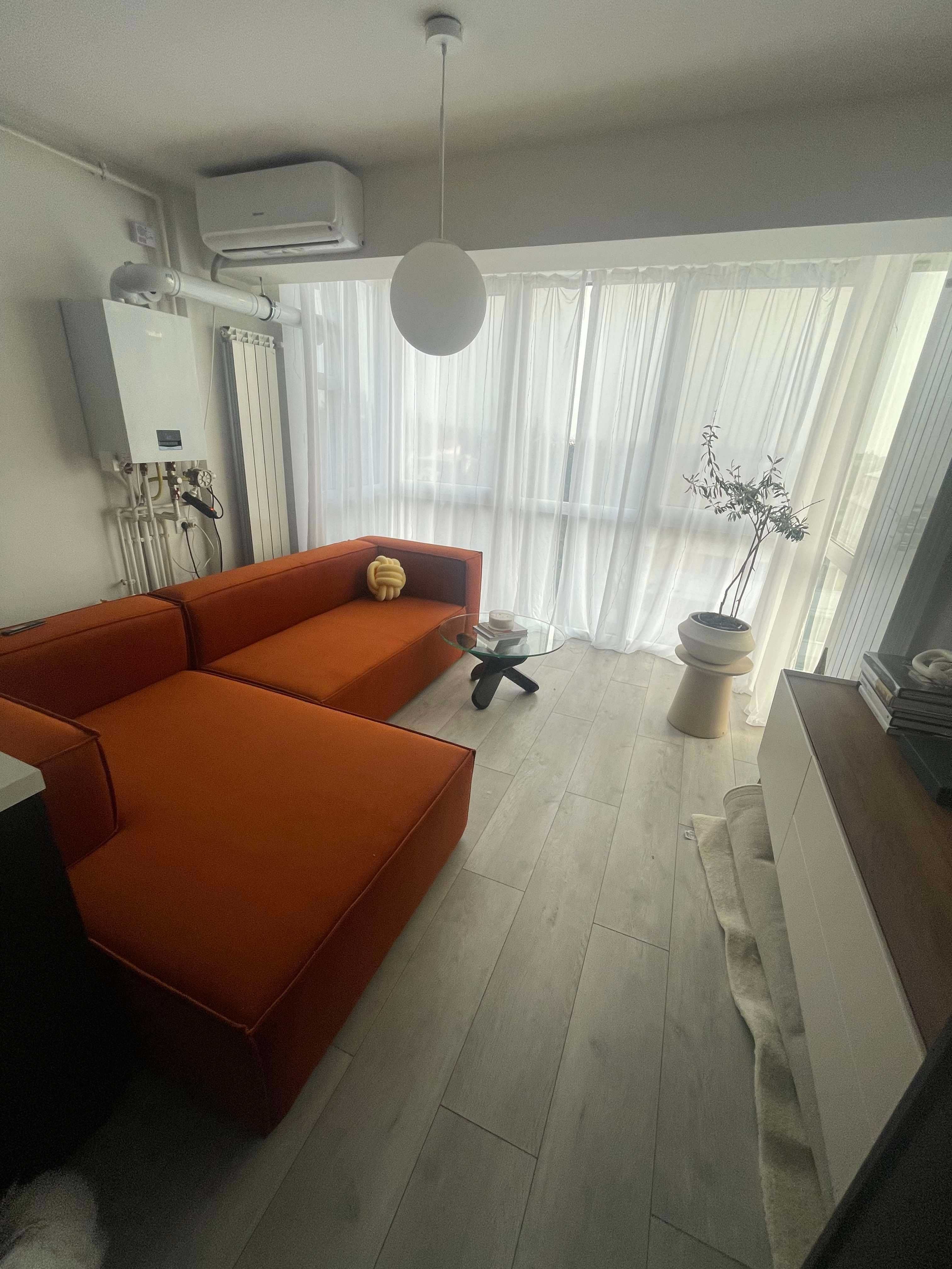 Coltar Besolux/Cosmopolitan Design din catifea portocalie