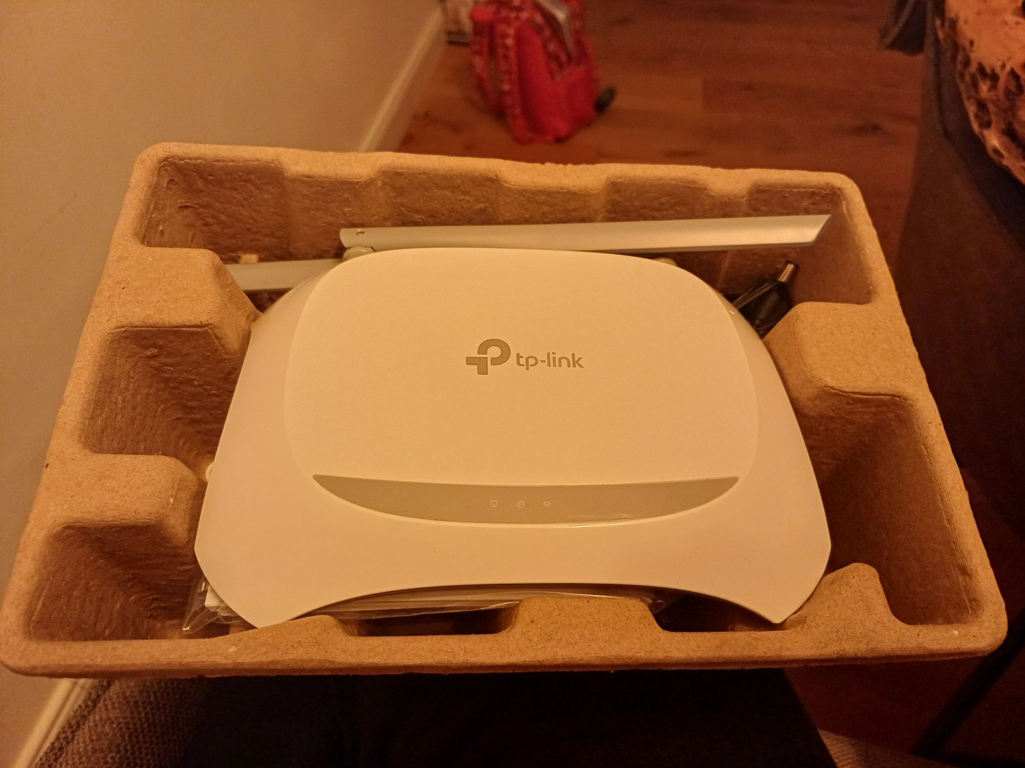 Router wireless/ amplificator de semnal Tp-link