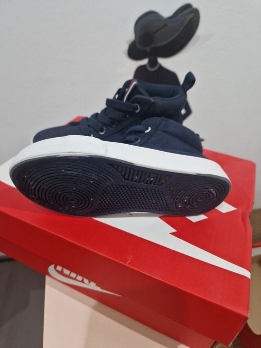 Tenisi H&M  marime 26