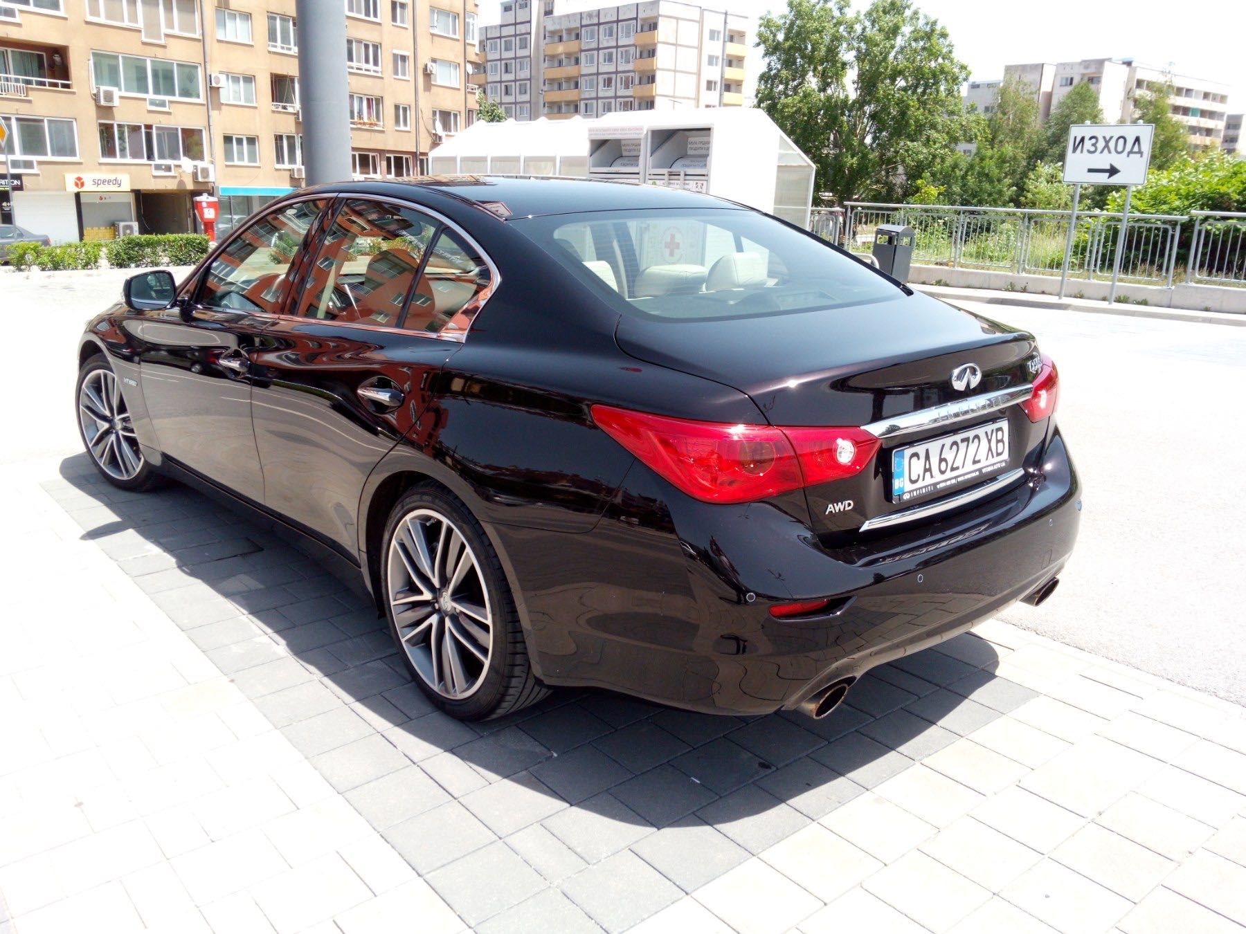 Infiniti Q50S Hybrid AWD