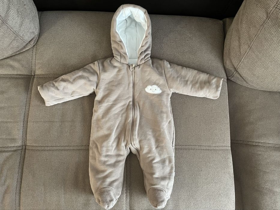 Бебешки ватиран гащеризон