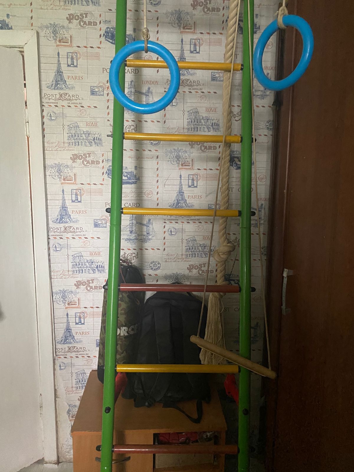 Продам швецкую стенку