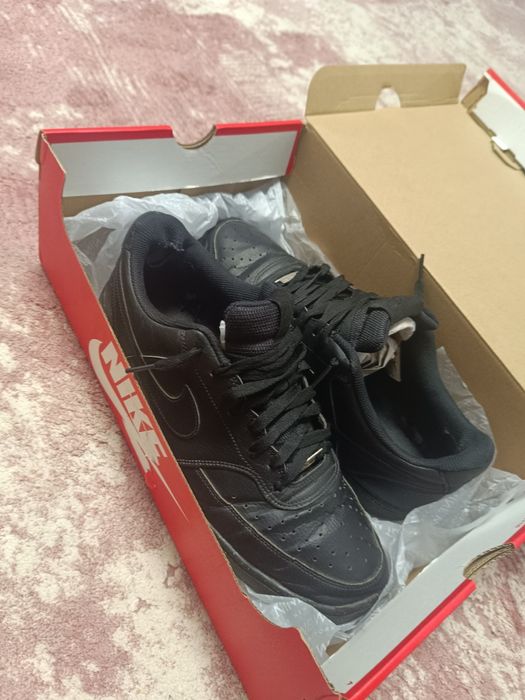 Adidași Nike Air pods 1