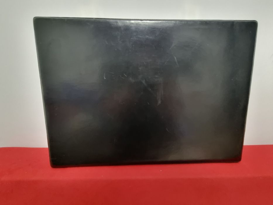 Vand serviete/genți de tip diplomat