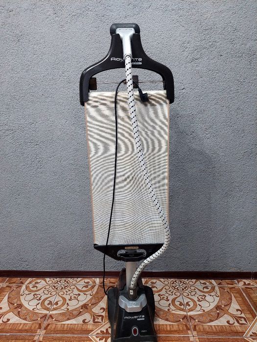 Продам отпариватель Rowenta