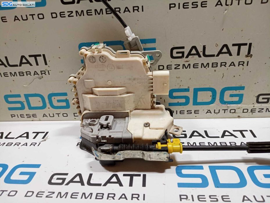 Incuietoare Broasca pentru Usa Portiera Dreapta Fata Audi A5 8T 2008 - 2017 Cod JA6-8J1-837-016-C JA68J1837016C [M6405]