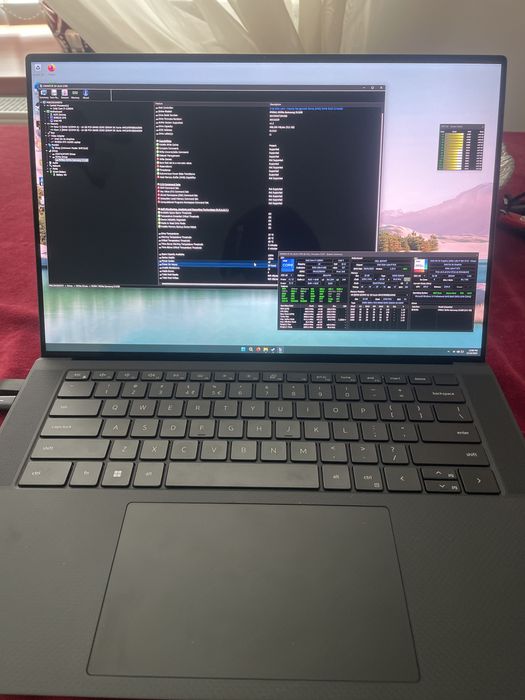 Dell Precision 5570 15,6 4K i7-12800 RTX A1000