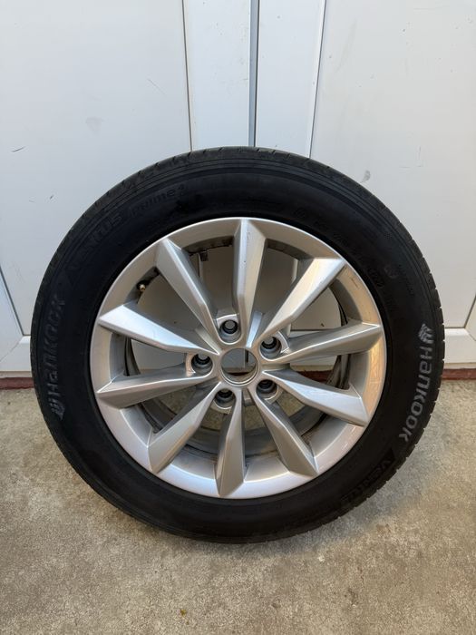 Vand 4 roti 205/55/R16 vara HANKOOK dot 12 22