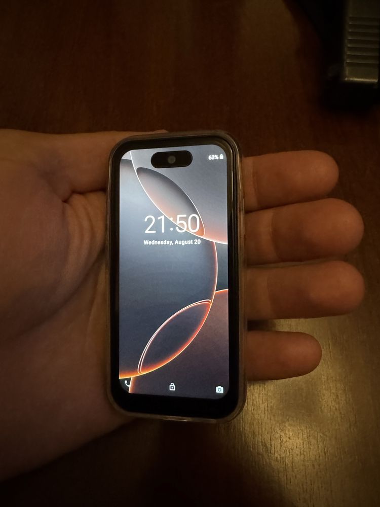 Малък мини телефон smartphone