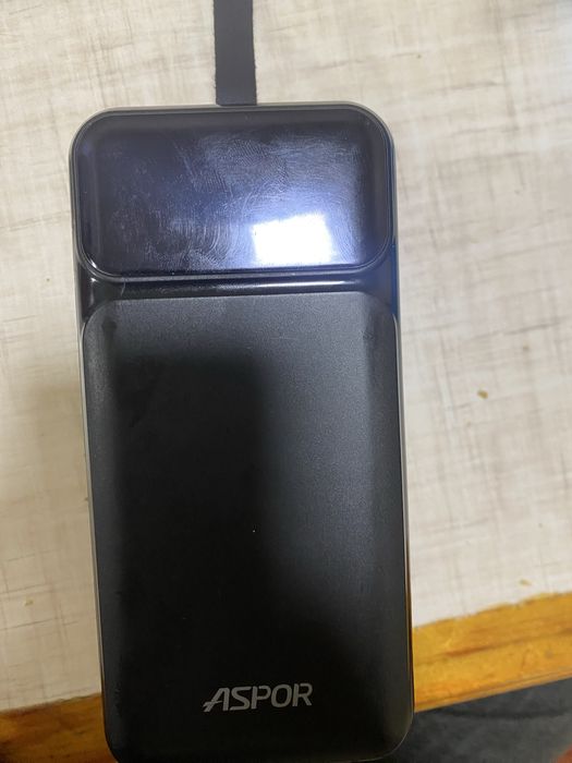 Powerbank sotiladi