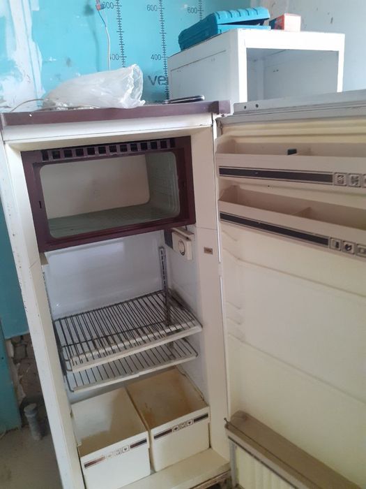 Холодильник бу холати ало