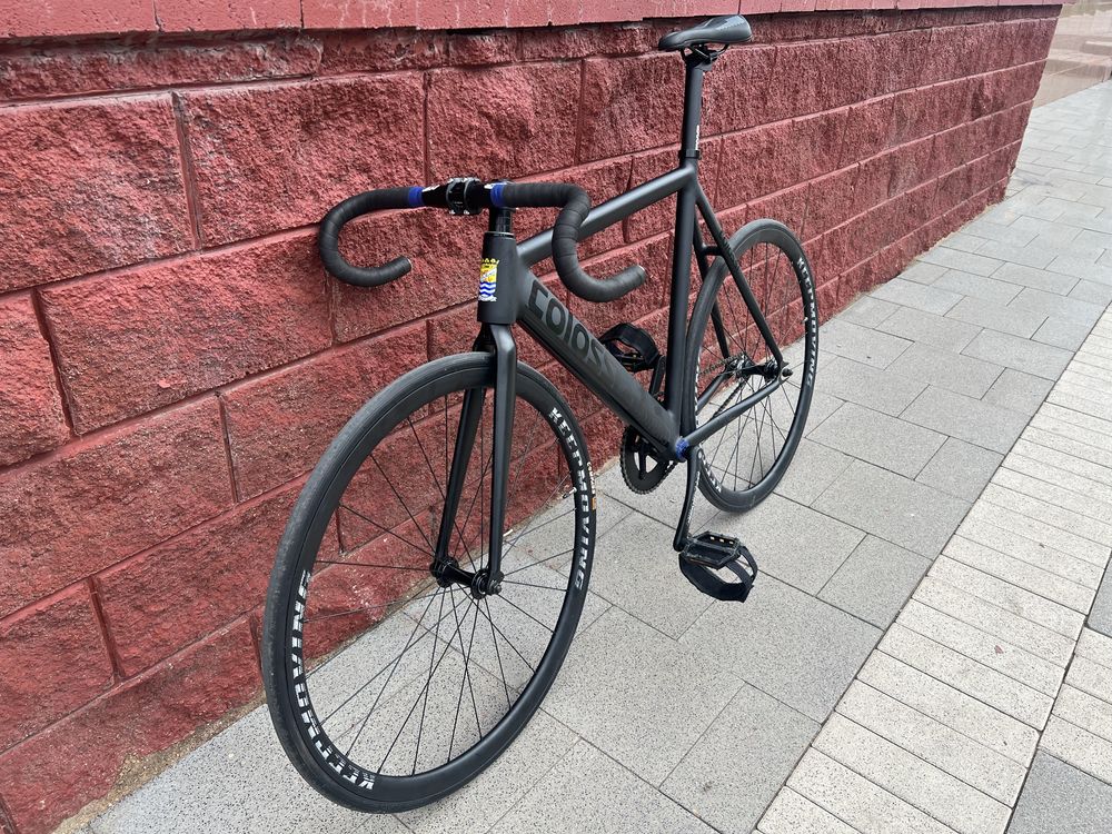 Fixed gaer colossi