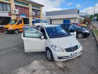Vând Mercedes a160