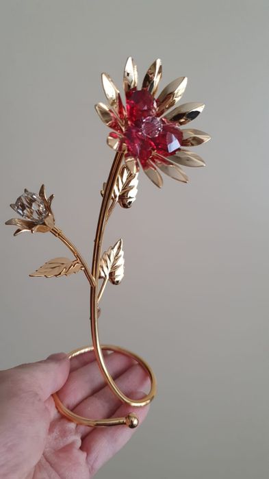 Цветы в золоте новые с эмиратов