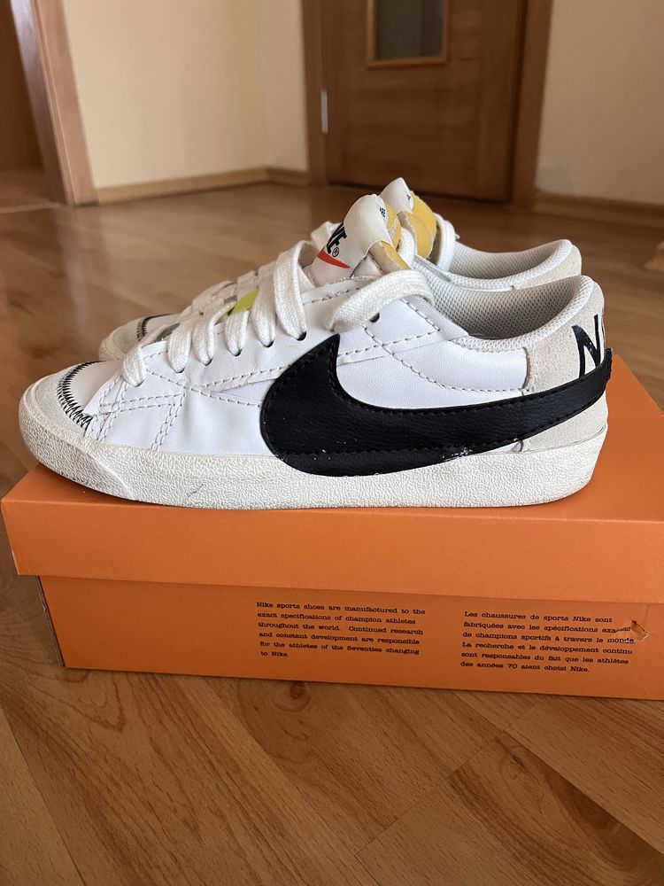 Мъжки обувки Nike , номер 42,5