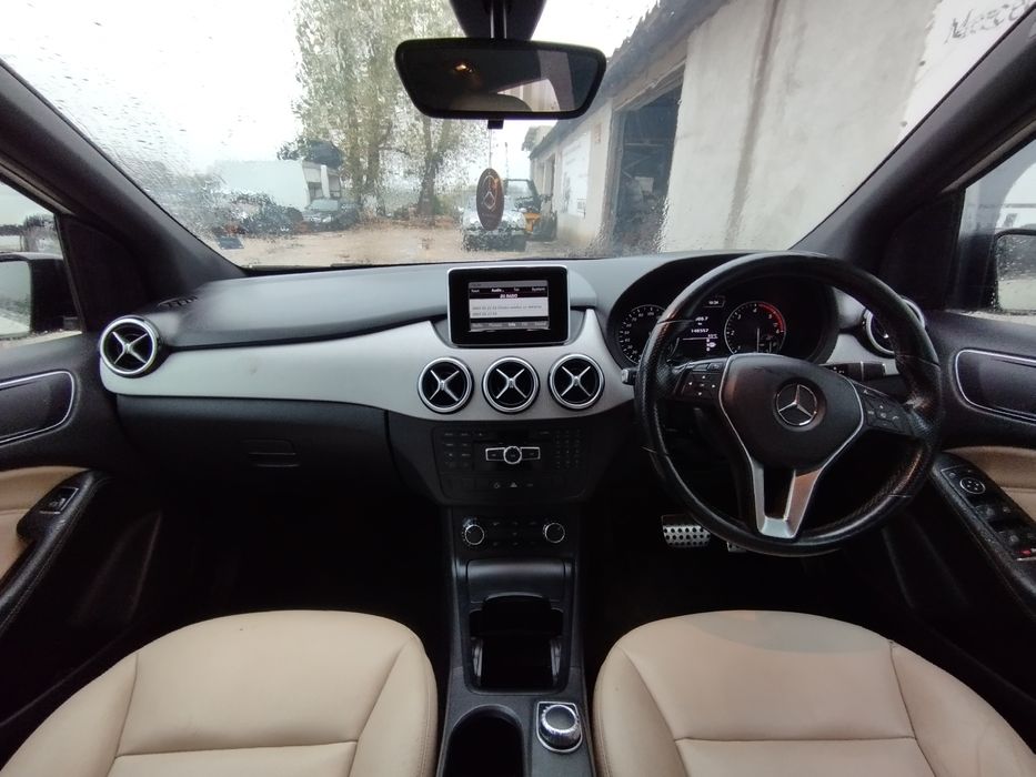 На Части Mercedes B-class 180 CDI W246