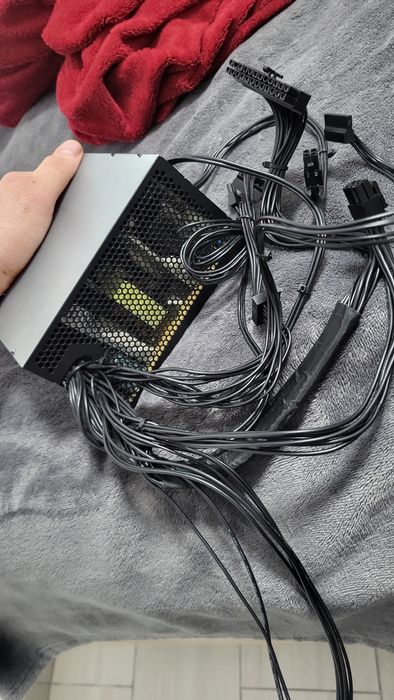 Vand sursa Cooler Master