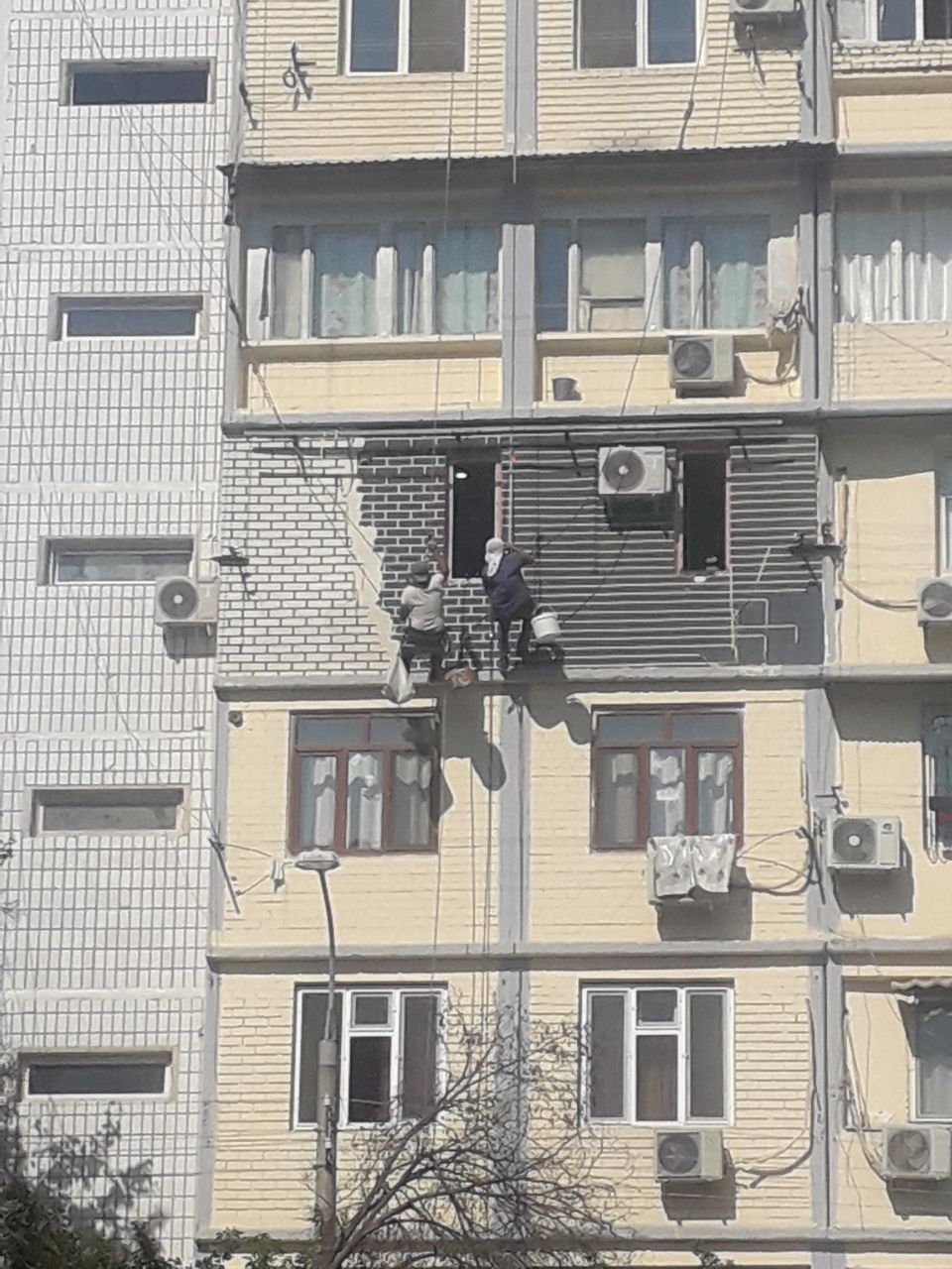 Альпинист                      .