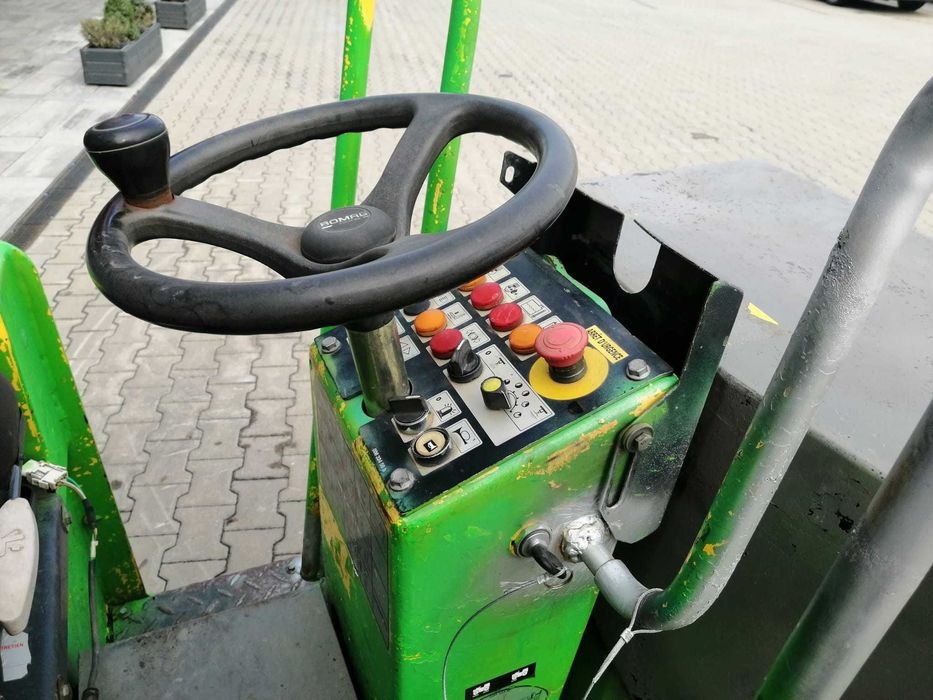 Cilindru vibro-compactor Bomag BW100