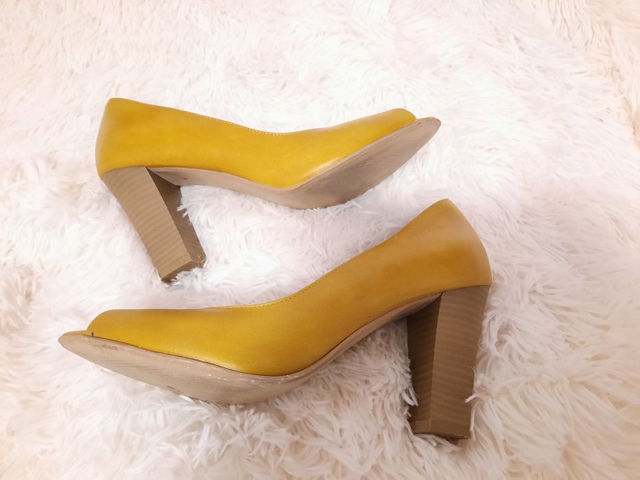 Обувки  Габина - горчица