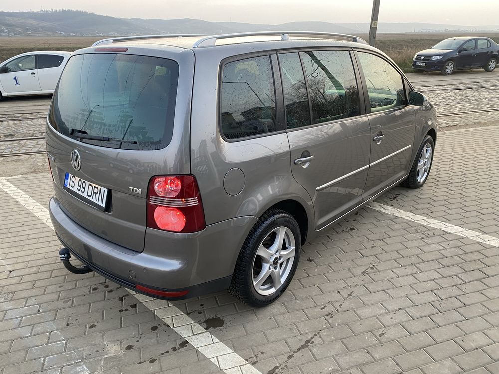 VW Touran 1.9 TDI  DSG