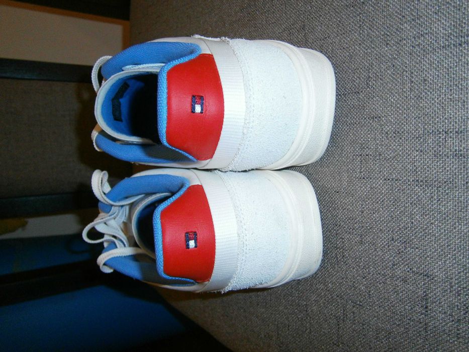 Маратонки и кецове