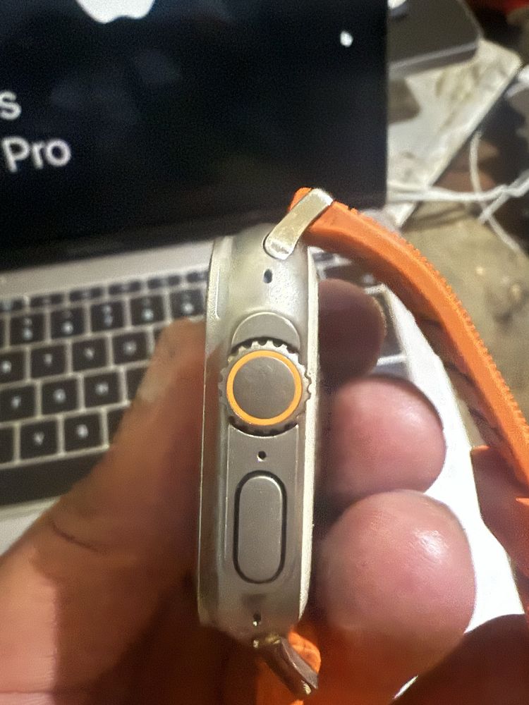 Apple watch ultra 2 titanium cellar gps 1250lv