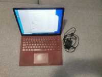 Microsoft surface laptop i5 7200u 8gb 256 ssd