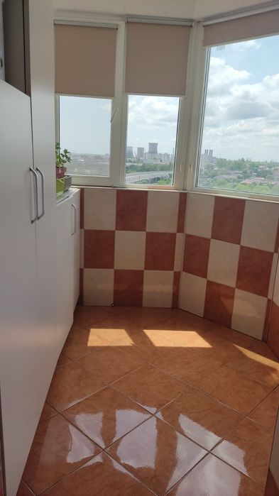 64 mp. 2 cam. 2 balcoane mobilat-utilat zona Carrefour Brătianu