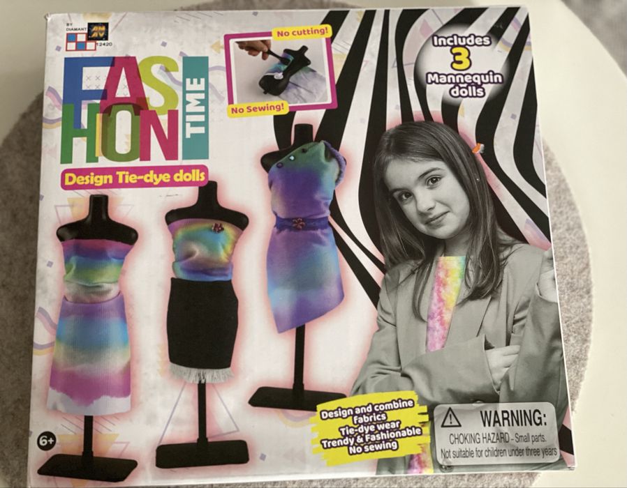 Fashion time design tie - dye dolls -set croitorie