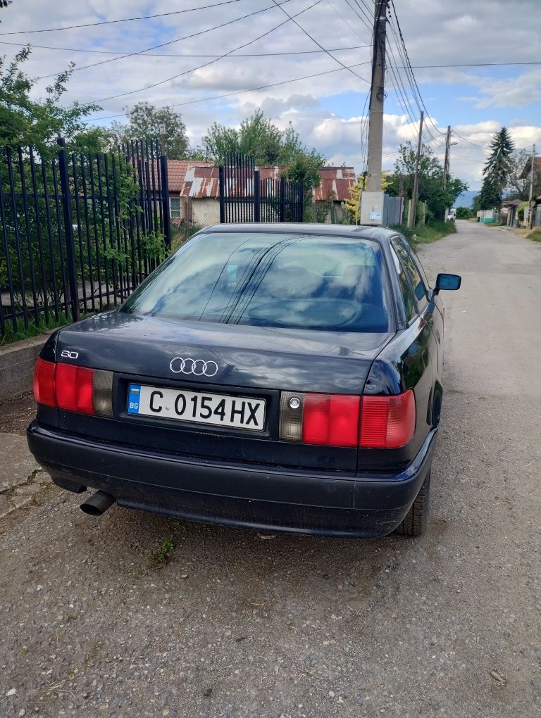 Audi B4 1.6 бензин 1994г