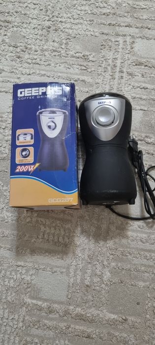 Продам электрическую кофемолку