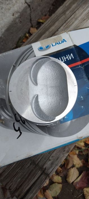 Продам поршни от четырнадцатова