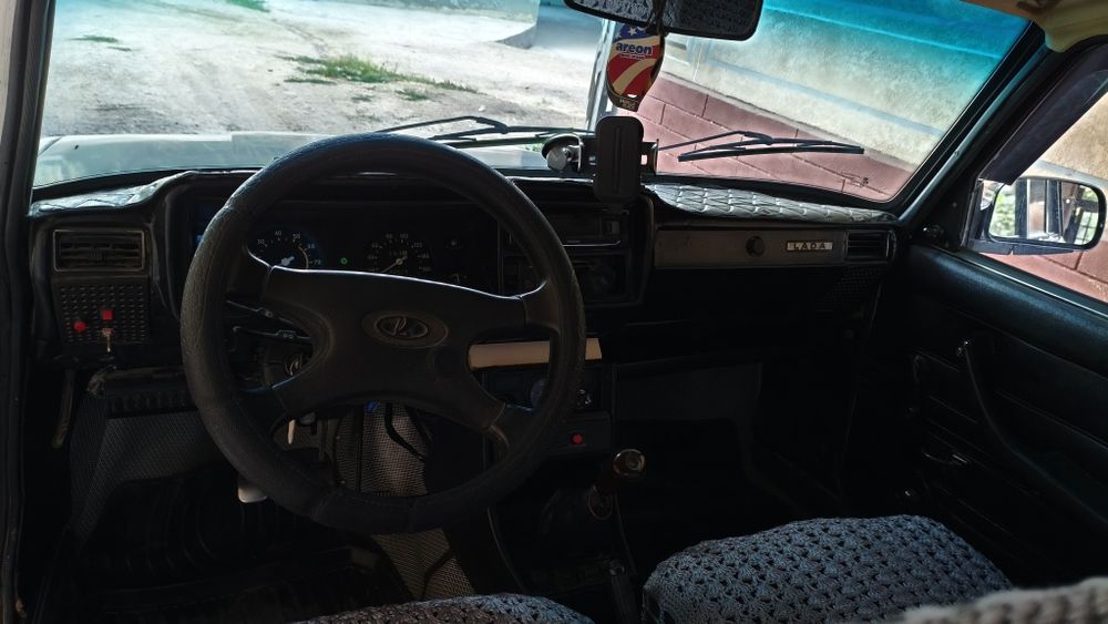 Vaz 2107 sotiladi