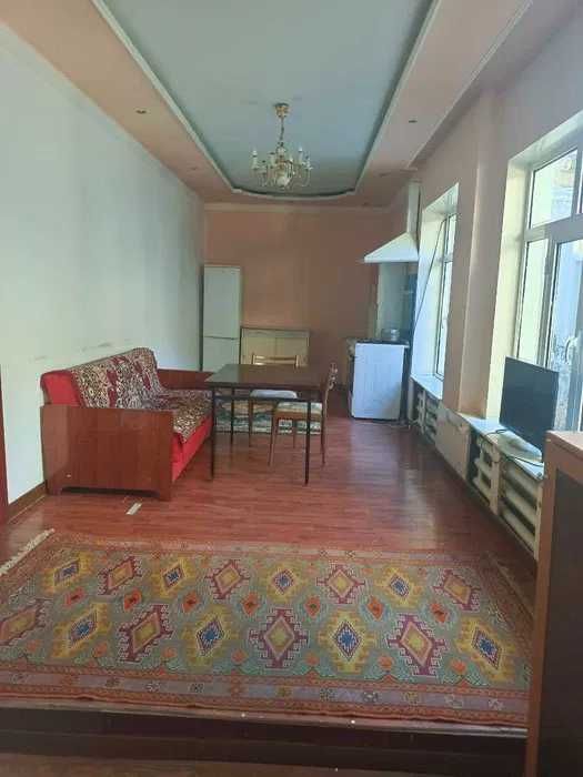 Срочно сдается 2-этажный дом,6 комнат,3,5 сотки,Шахристанская.