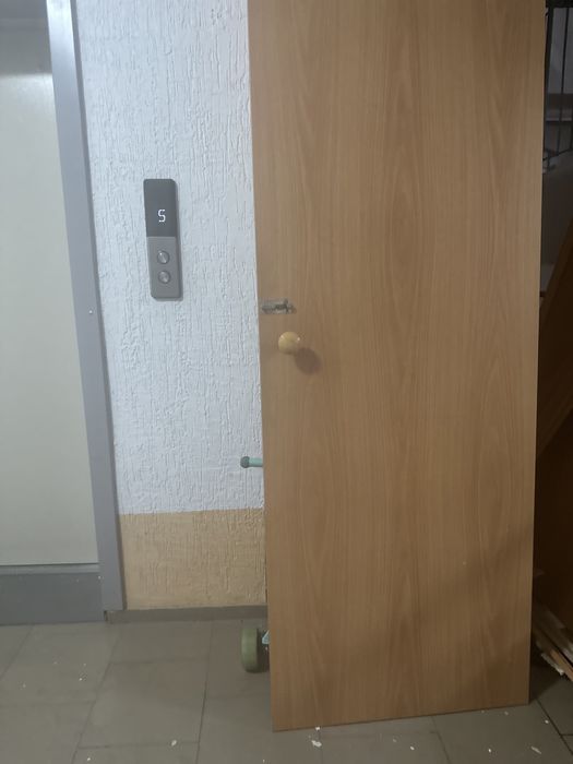 Продам двери, в отличном состоянии