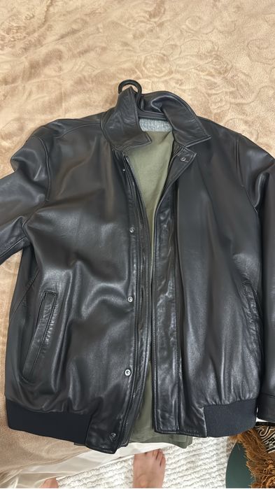 Куртка кожанная всена осень