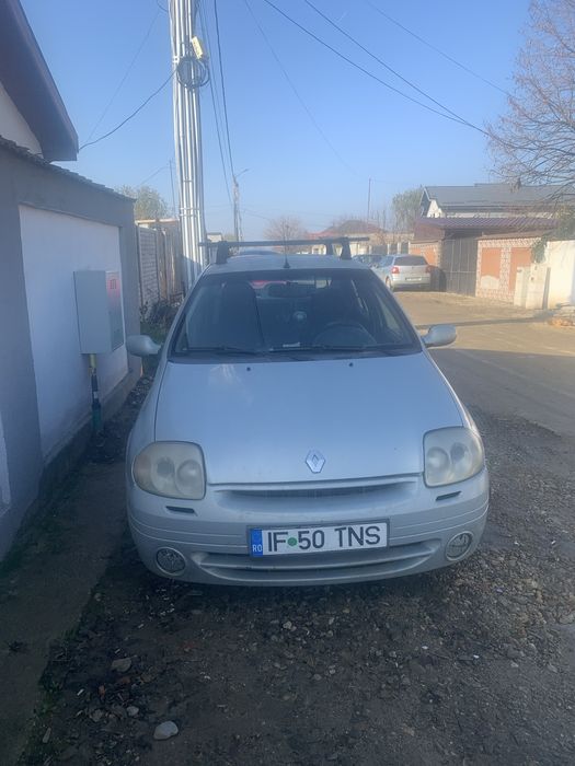 Reno clio 2002 culoare gri