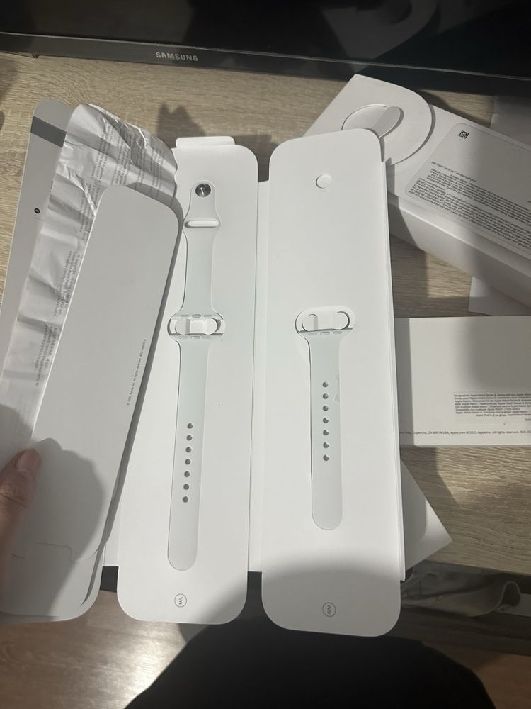 Часы Apple Watch Series 8