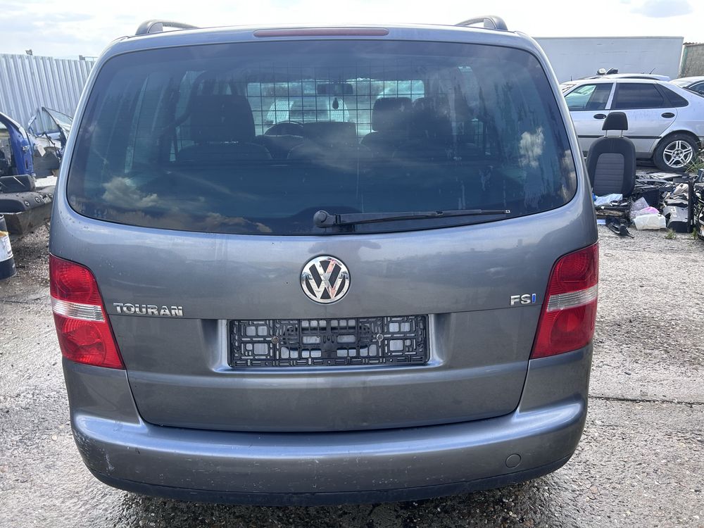 Vw Touran 1.6 FSI На части