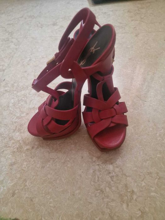 Sandale Yves Saint Laurent