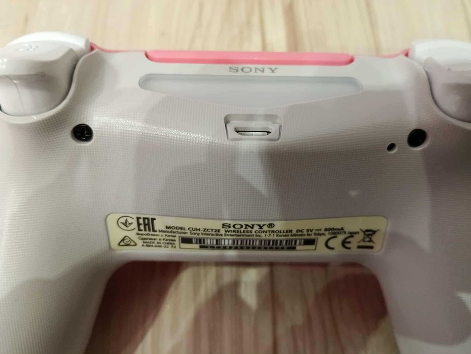Нови лимитирани контролери Sony PS4 Dualshock 4