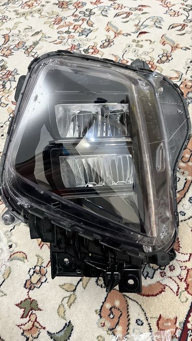 Фара лэд левая сторона Hyunday Tucson NX4