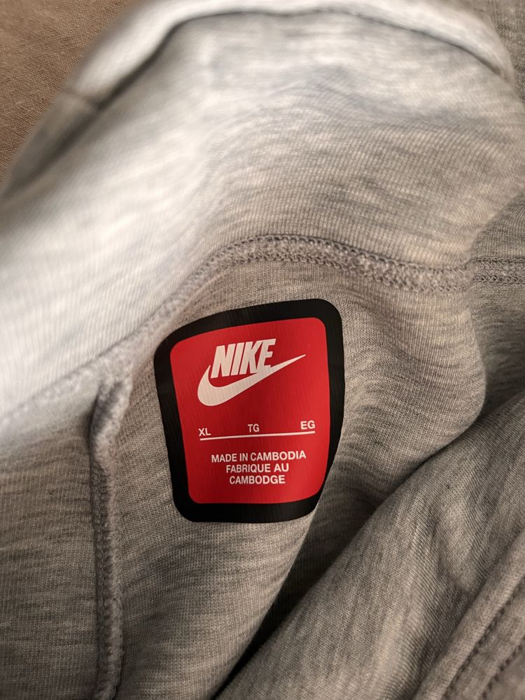 Nike tech fleece долнище