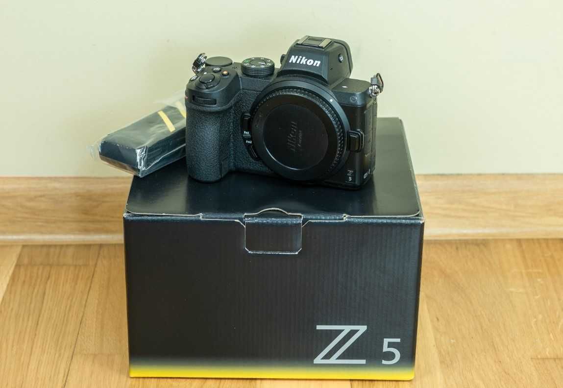 Nikon Z5 - BODY - Camera foto mirrorless