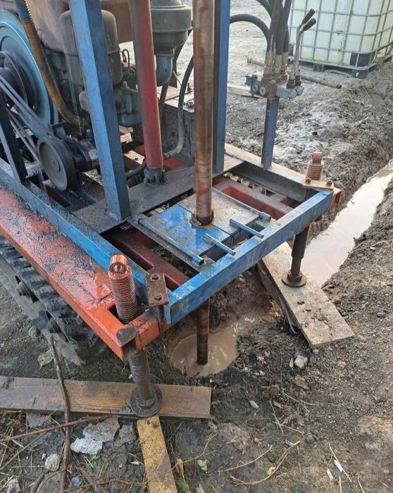 Foraje puțuri mecanizate Curtea de Argeș