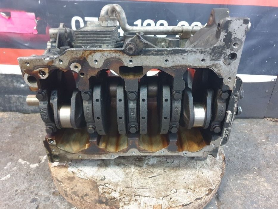 Bloc motor ambielat BAG VOLKSWAGEN GOLF V 1K1 2003 - 2009 1.6 FSI BAG, BLF, BLP  03C103019H