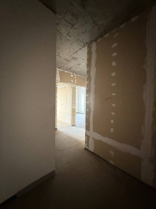 Продаётся КВАРТИРА 3/7/16 на 83м2 ЖК "NRG Oybek" Ор-р: ул. Нукусская