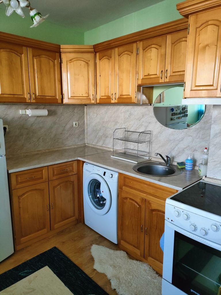 Дава се под наем Тристаен апартамент в София, Дружба 2 - 60 кв.м за 331.5 € - Снимка #1